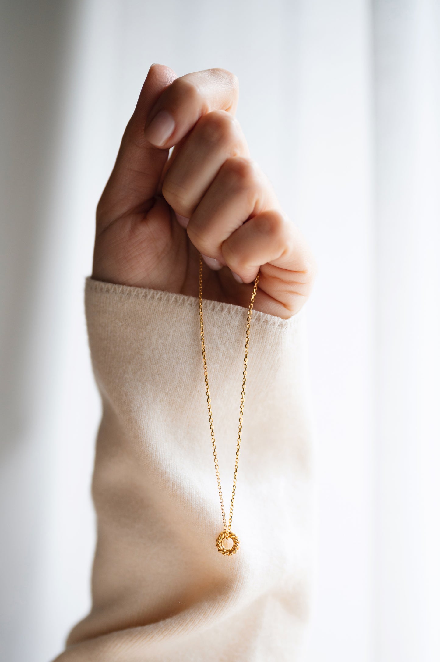 Cora necklace