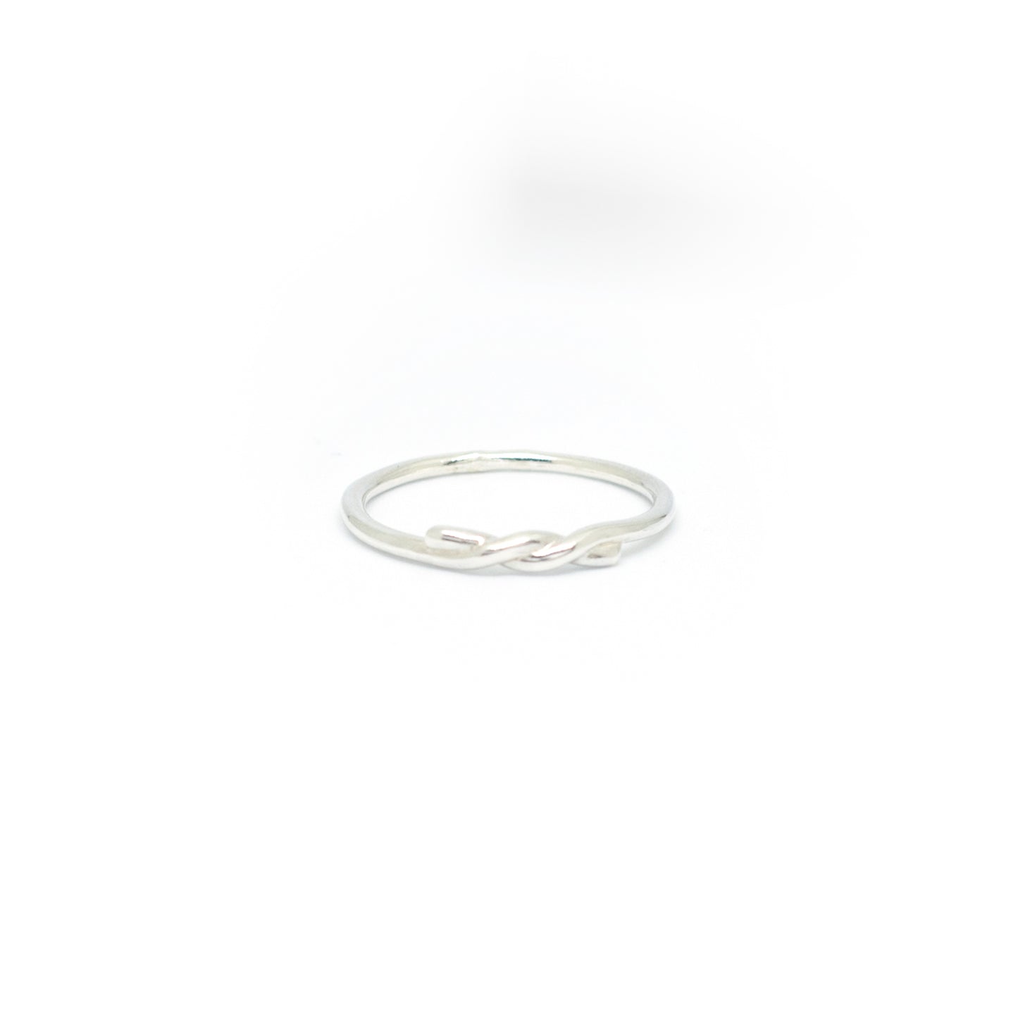 Mia ring